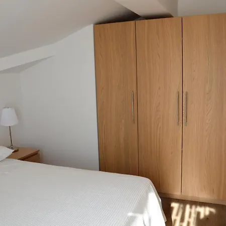 Apartment Ostanek 2 Portoroz